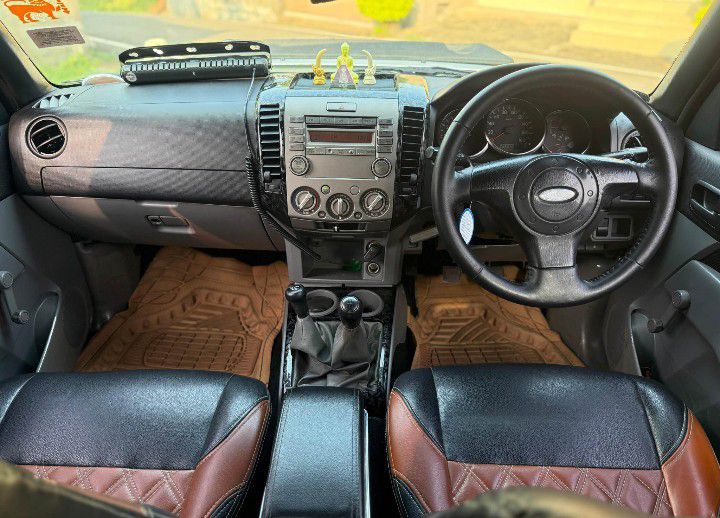 Ford Ranger 2011 - பயன்படுத்தப்பட்டது சரக்கு போக்குவரத்து sale in Sri Lanka - patpat.lk