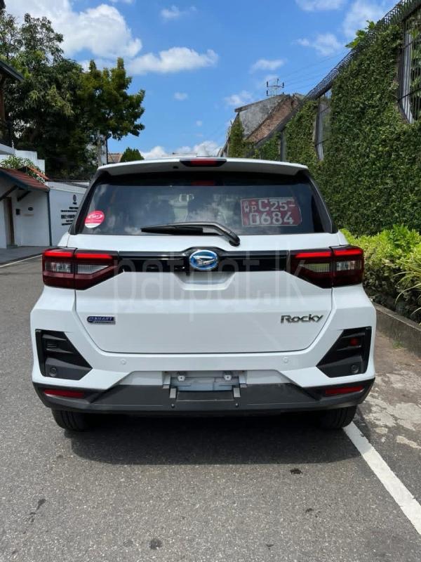 Advertisement image 4