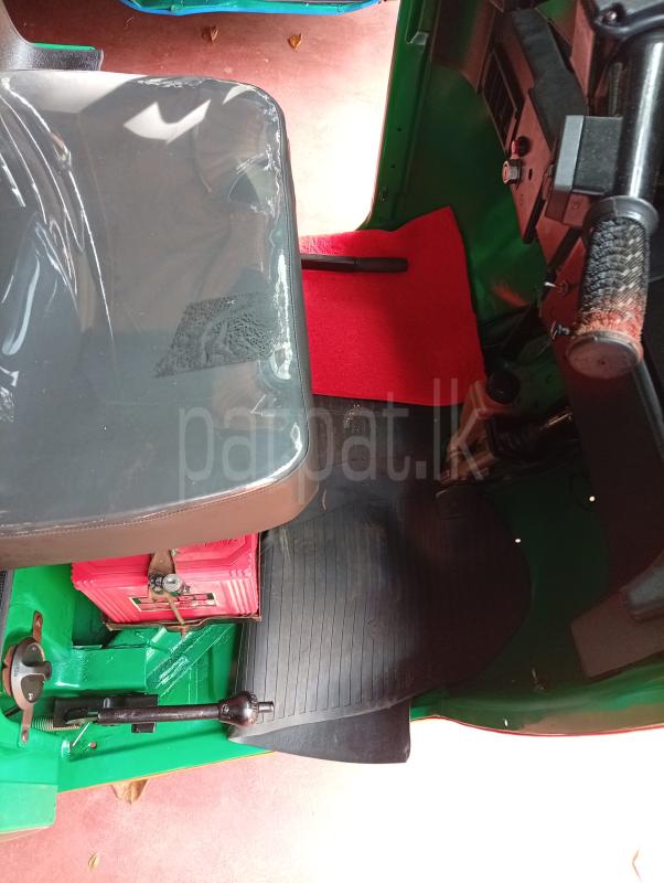 Bajaj Three Wheel 2010 - භාවිතා කරන ලද ත්‍රිරෝද රථය sale in Sri Lanka - patpat.lk