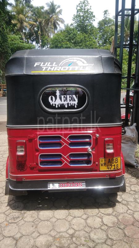 Bajaj Three Wheel 2015 - Used Three wheeler sale in Sri Lanka - patpat.lk