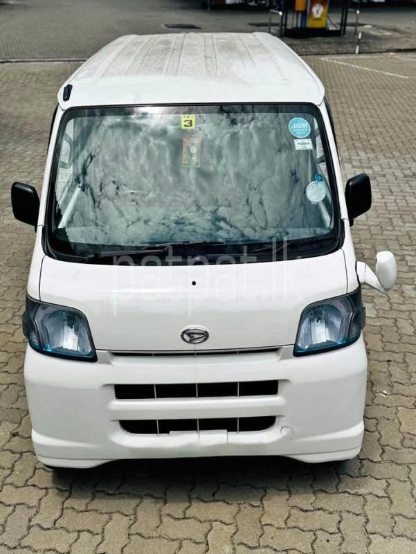 Advertisement image 6