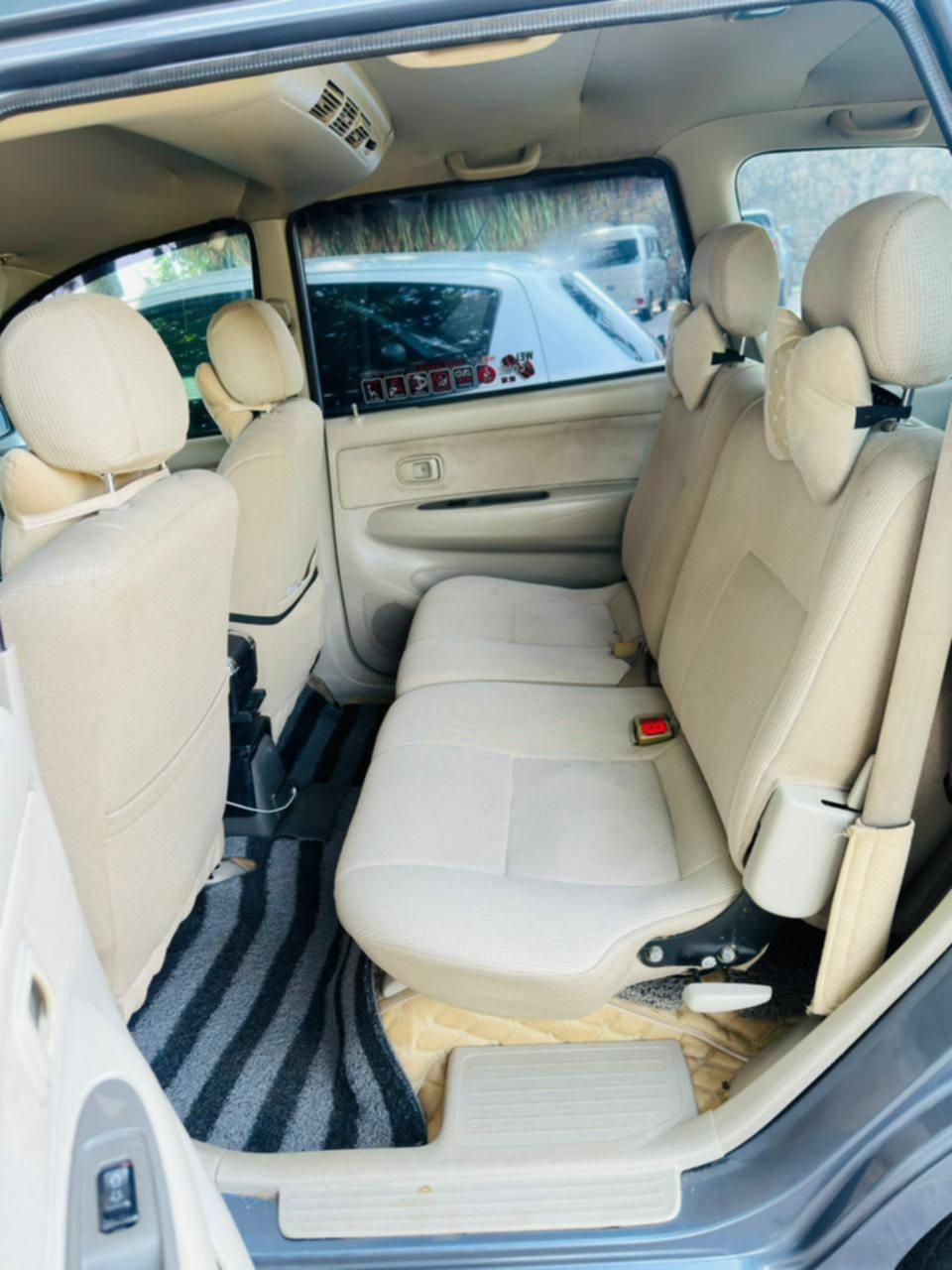 Toyota Avanza 2011 - பயன்படுத்தப்பட்டது வேன் sale in Sri Lanka - patpat.lk