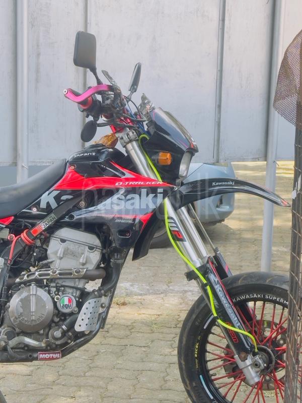 Advertisement image 1