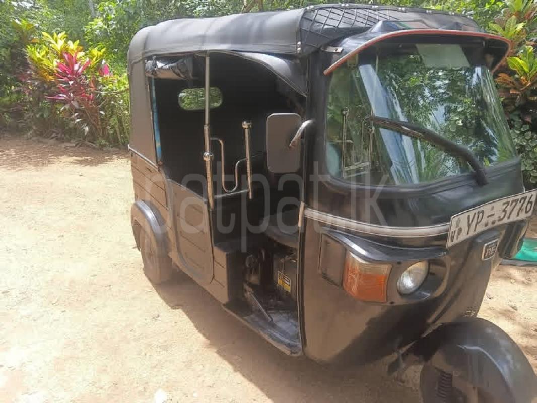 Bajaj 4 stroke 2011 - Used Three wheeler sale in Sri Lanka - patpat.lk