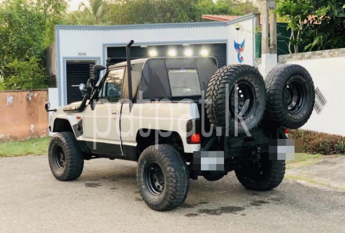 Advertisement image 5