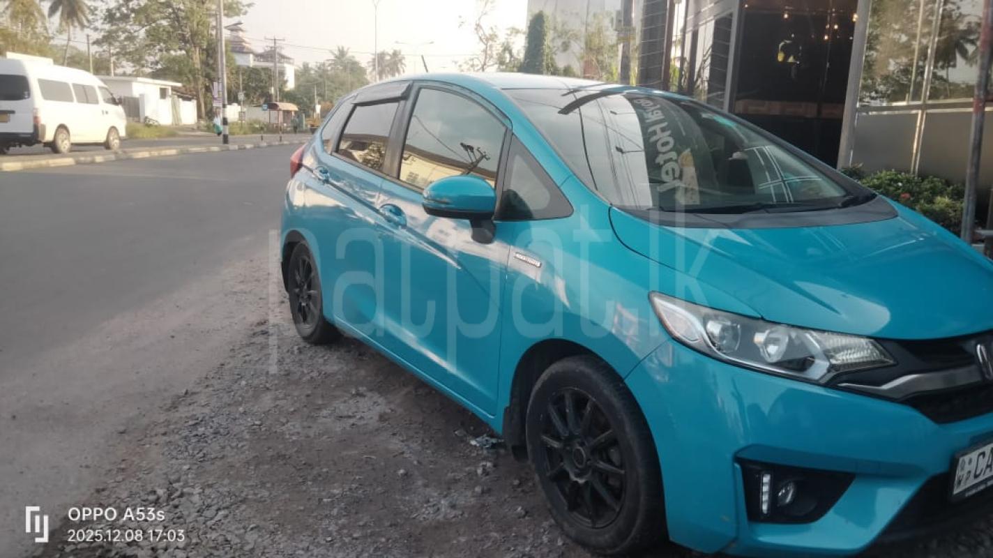 Advertisement image 1