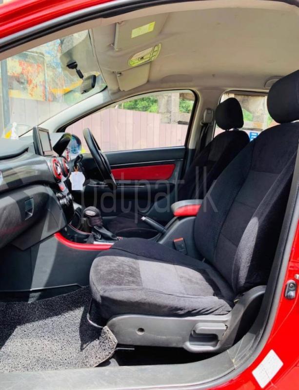 Advertisement image 6