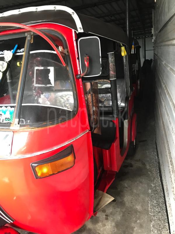 Bajaj Three Wheel 2009 - பயன்படுத்தப்பட்டது முச்சக்கர வண்டி sale in Sri Lanka - patpat.lk