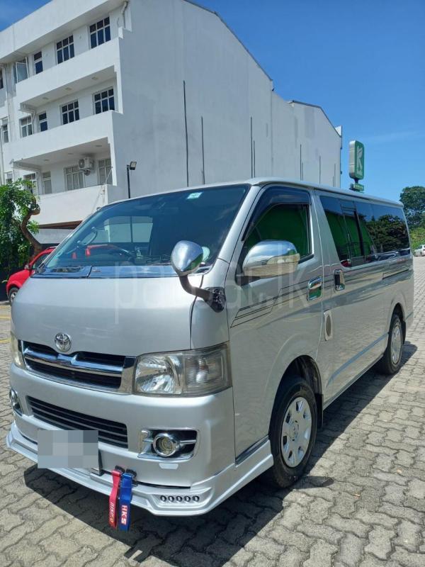 Toyota Super GL 2007 - பயன்படுத்தப்பட்டது வேன் sale in Sri Lanka - patpat.lk