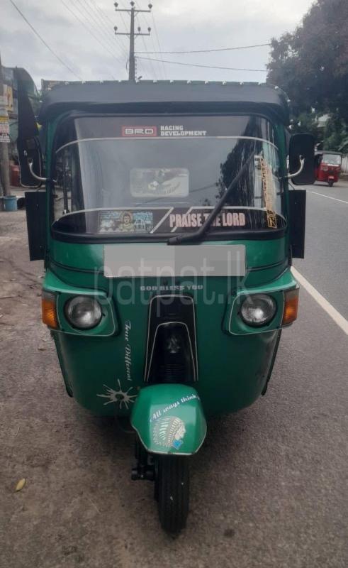 Bajaj 4 stroke 2010 - பயன்படுத்தப்பட்டது முச்சக்கர வண்டி sale in Sri Lanka - patpat.lk