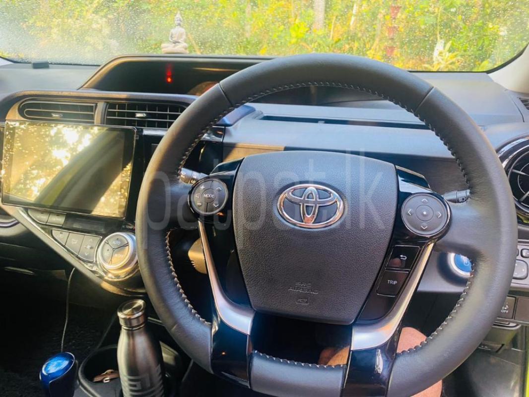 Toyota Aqua 2014 - பயன்படுத்தப்பட்டது கார் sale in Sri Lanka - patpat.lk