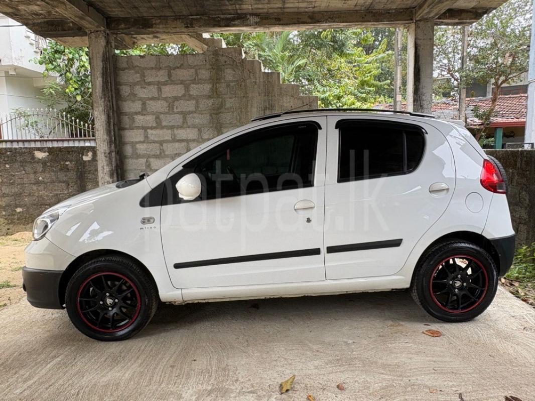 Advertisement image 3