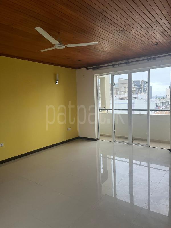 Furnished Apartment for Sale in Wellawatta (Colombo 06)
