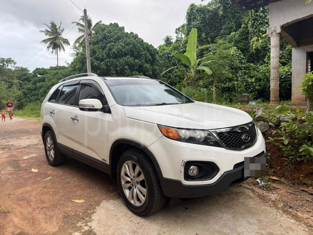 KIA Sorento 2011 - பயன்படுத்தப்பட்டது SUV sale in Sri Lanka - patpat.lk