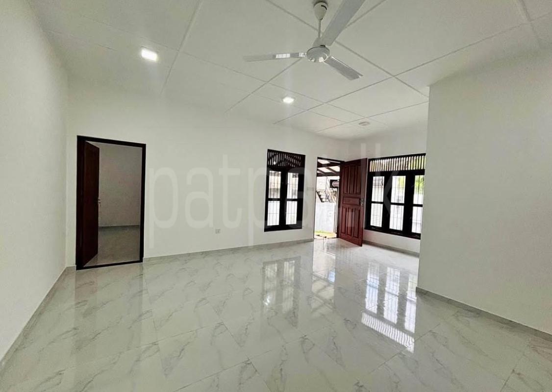 House for Sale in Piliyandala ads-image-1