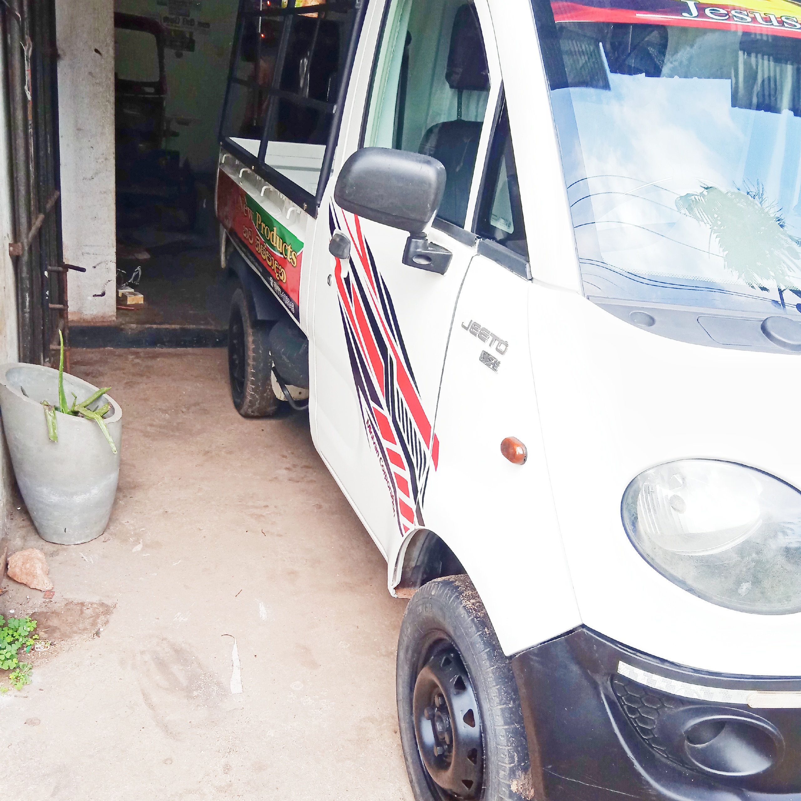 Mahindra Jeeto 2015 - Used Truck sale in Sri Lanka - patpat.lk