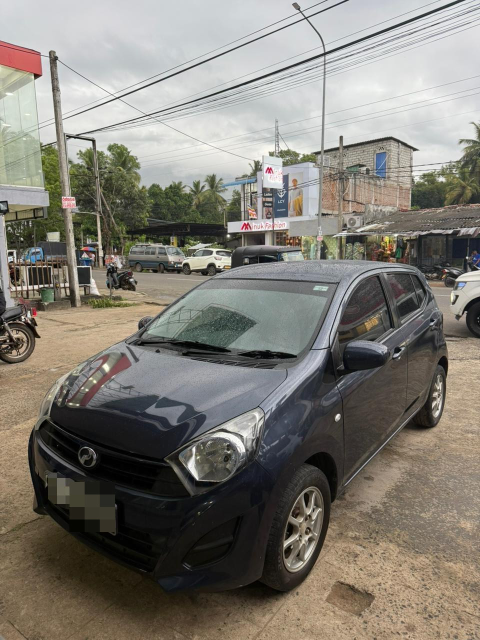 Perodua Axia 2015 - பயன்படுத்தப்பட்டது கார் sale in Sri Lanka - patpat.lk