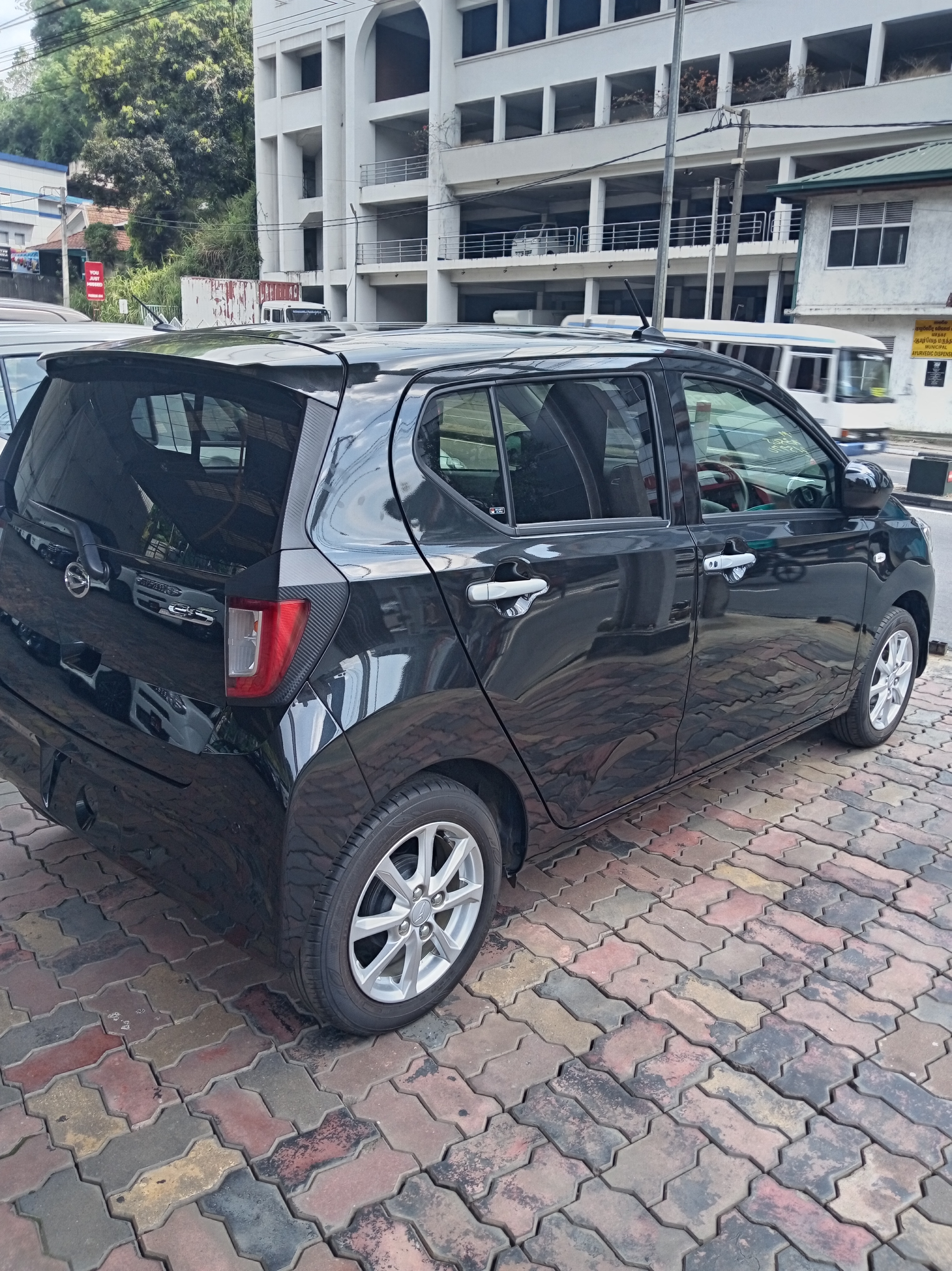 Advertisement image 2