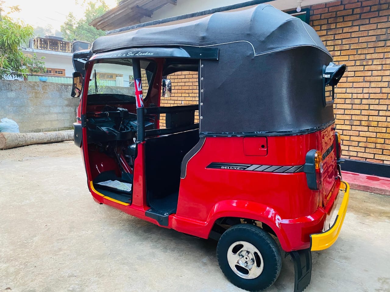 TVS King 2015 - Used Three wheeler sale in Sri Lanka - patpat.lk