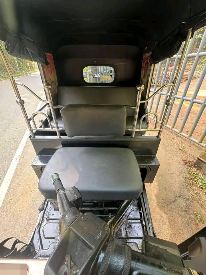 Bajaj Three Wheel 2010 - Used Three wheeler sale in Sri Lanka - patpat.lk