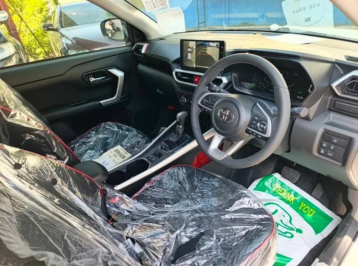 Advertisement image 6