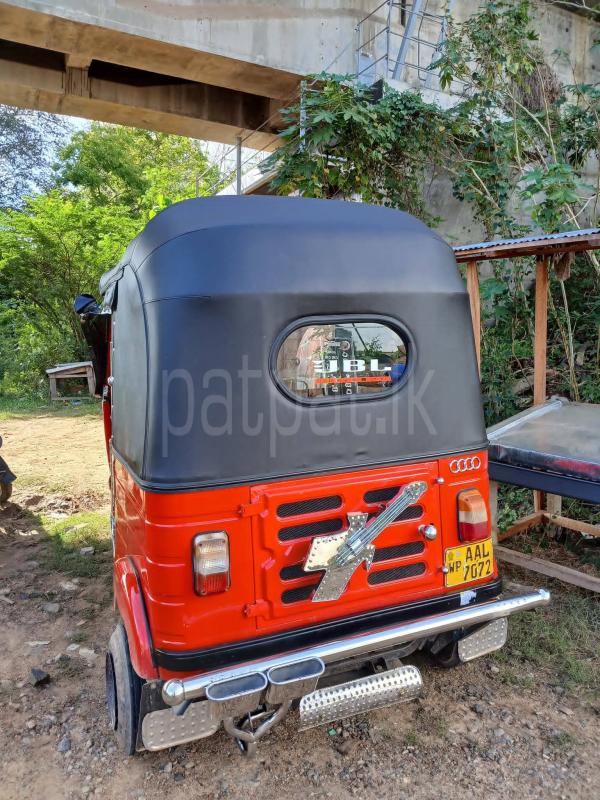Bajaj Three Wheel 2013 - Used Three wheeler sale in Sri Lanka - patpat.lk