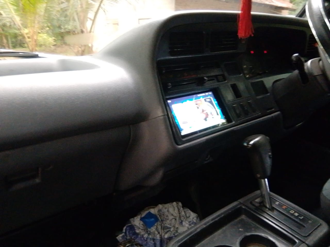 Toyota Super GL 1997 - பயன்படுத்தப்பட்டது வேன் sale in Sri Lanka - patpat.lk