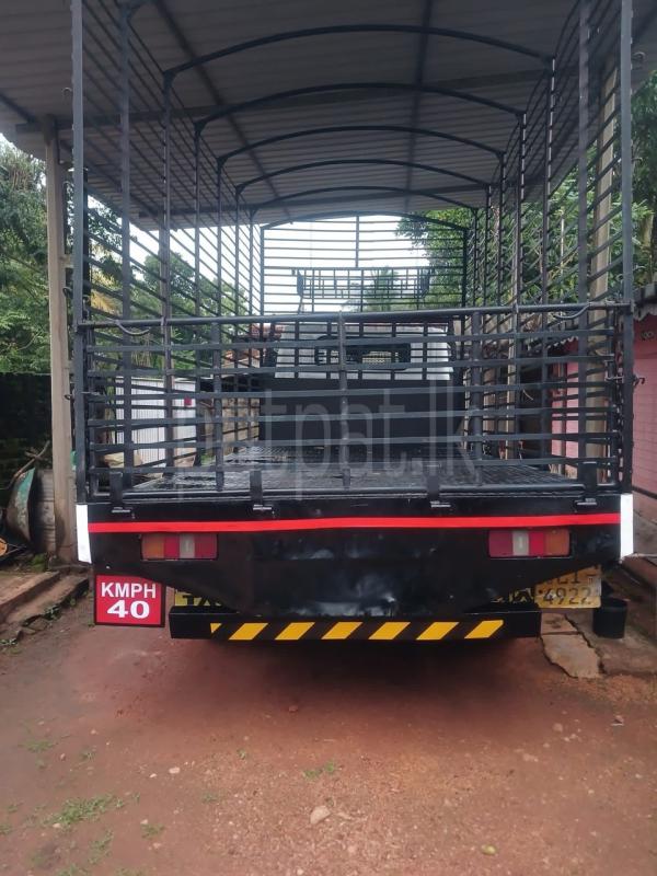 Advertisement image 4