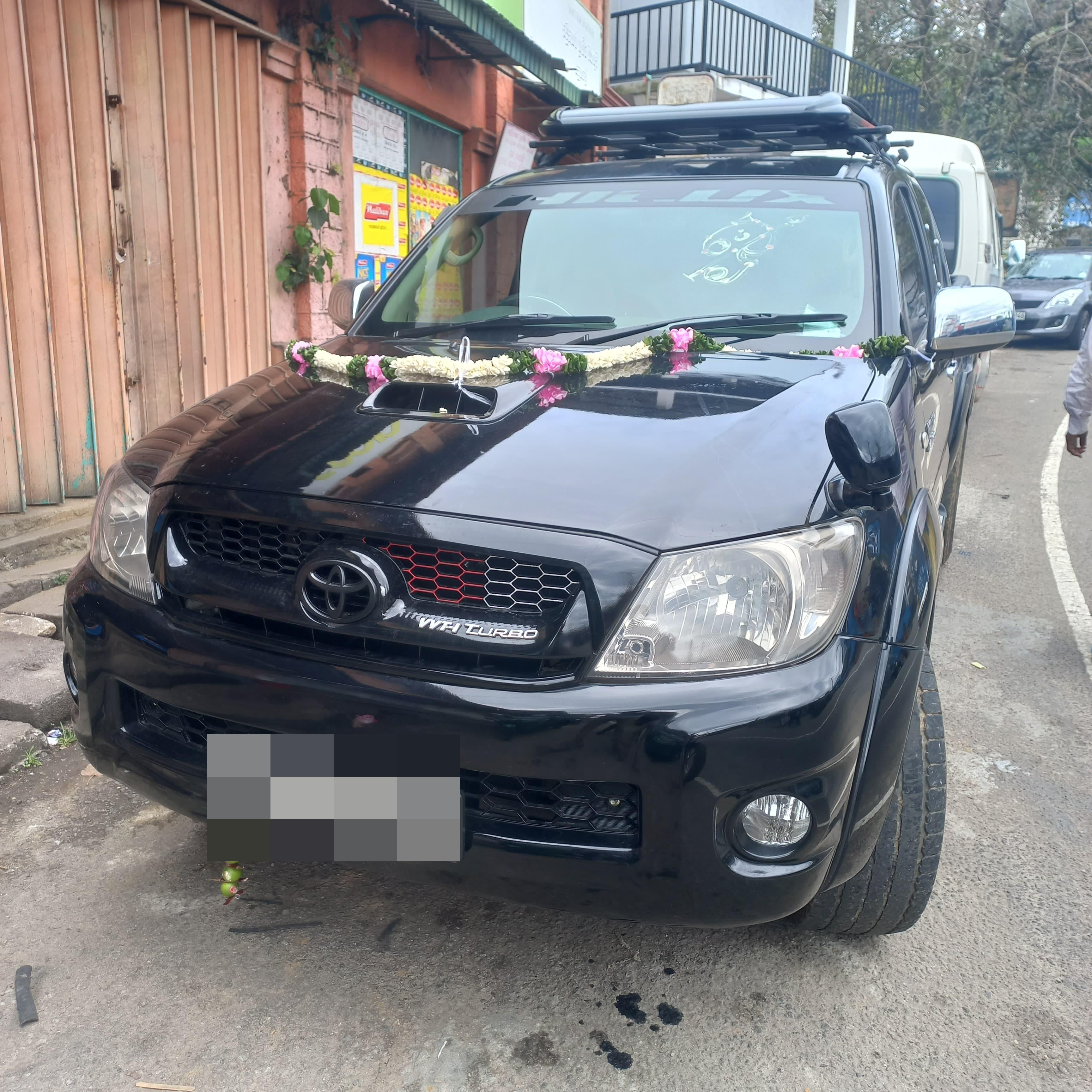 Toyota Hilux 1998 - Used Pick-up  sale in Sri Lanka - patpat.lk