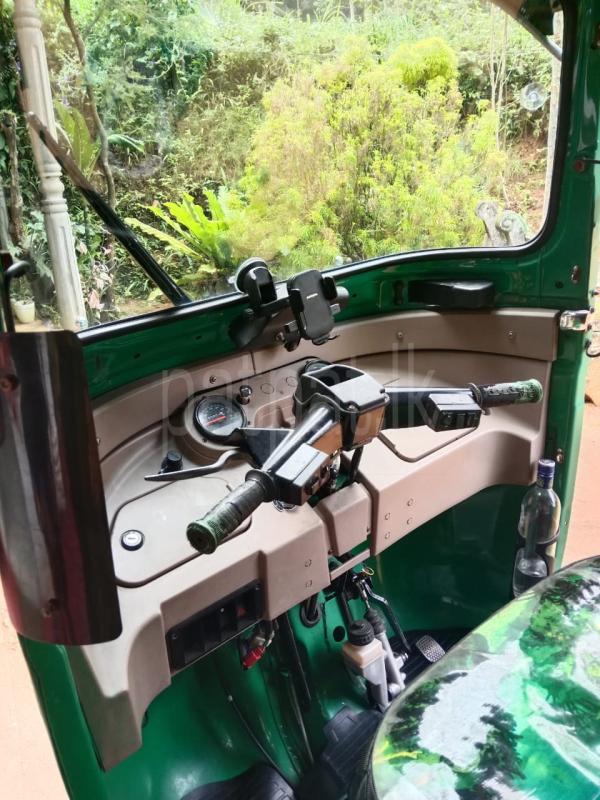 Advertisement image 6