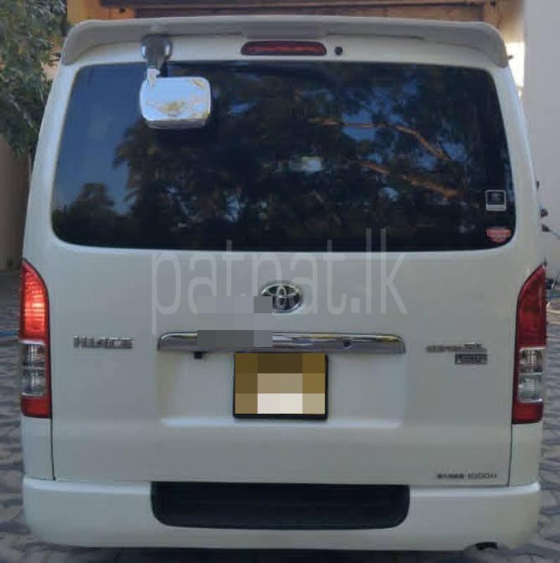 Toyota Hiace 2012 - பயன்படுத்தப்பட்டது வேன் sale in Sri Lanka - patpat.lk