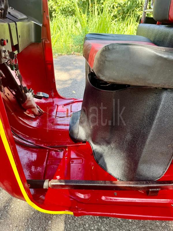 Advertisement image 6