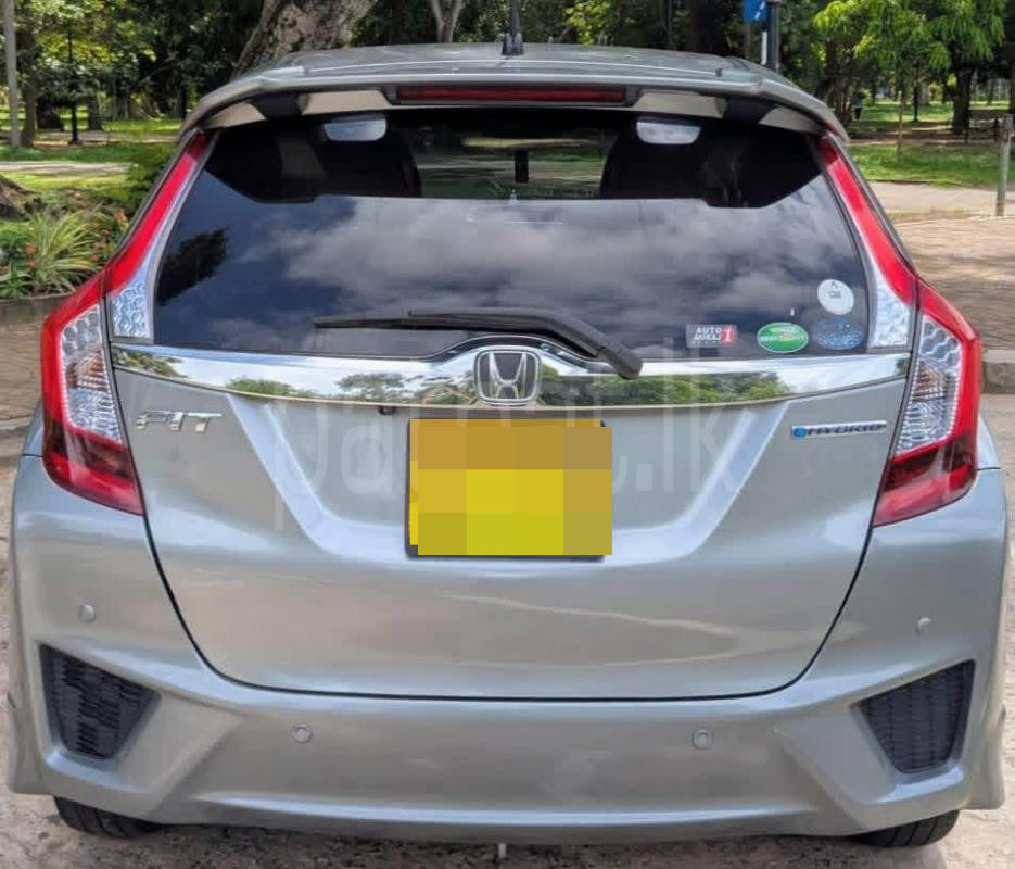 Honda Fit 2013 - பயன்படுத்தப்பட்டது கார் sale in Sri Lanka - patpat.lk