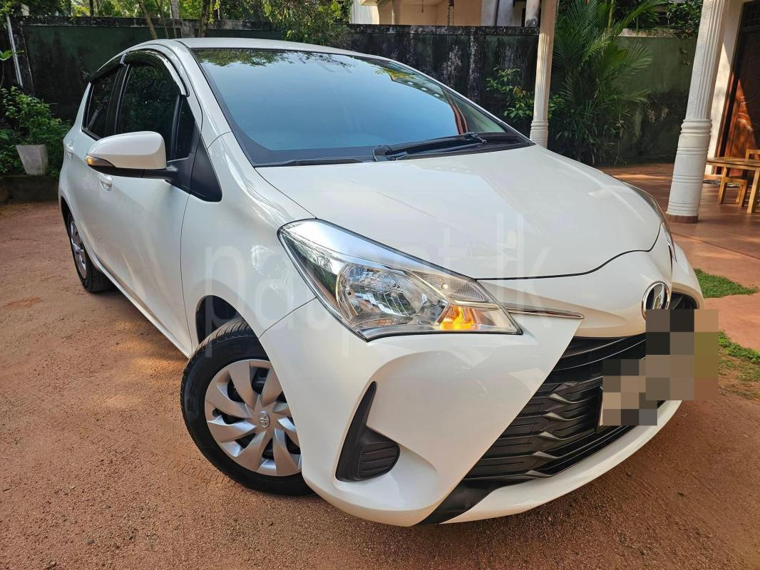 Toyota Vitz 2017 - Used Car sale in Sri Lanka - patpat.lk