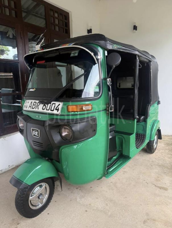 Bajaj 4 stroke 2018 - பயன்படுத்தப்பட்டது முச்சக்கர வண்டி sale in Sri Lanka - patpat.lk