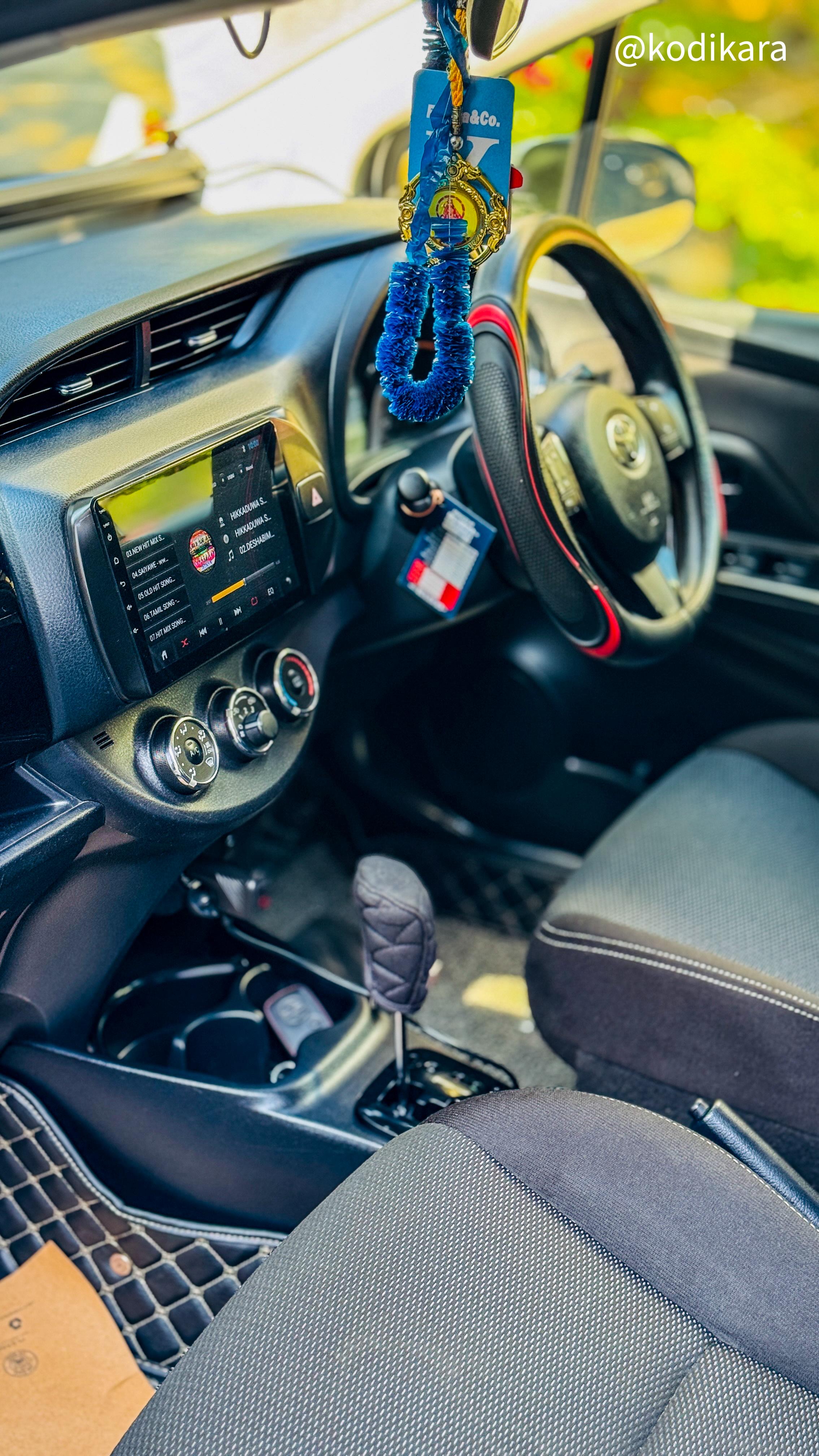 Toyota Vitz 2019 - Reconditioned Car sale in Sri Lanka - patpat.lk