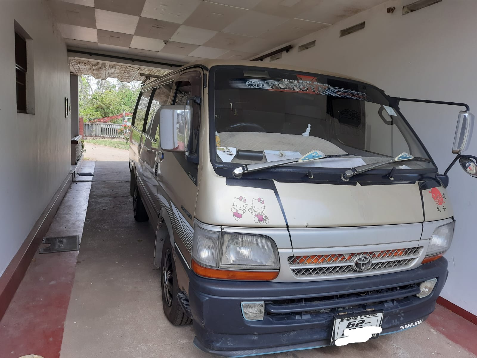 Toyota Hiace 1990 - Used Van sale in Sri Lanka - patpat.lk