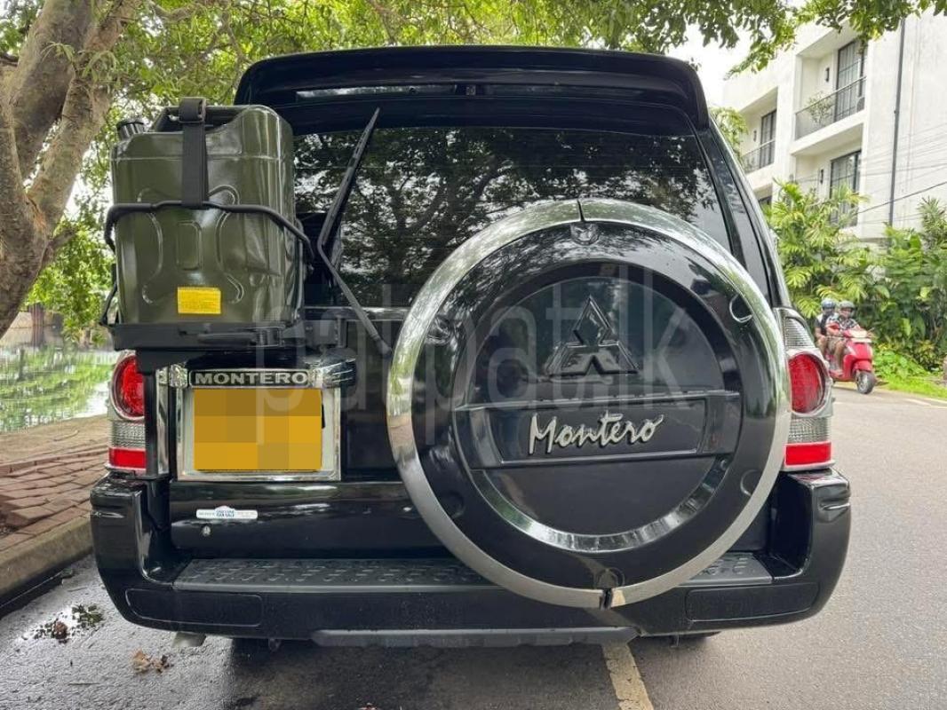 Mitsubishi Montero 2006 - பயன்படுத்தப்பட்டது SUV sale in Sri Lanka - patpat.lk