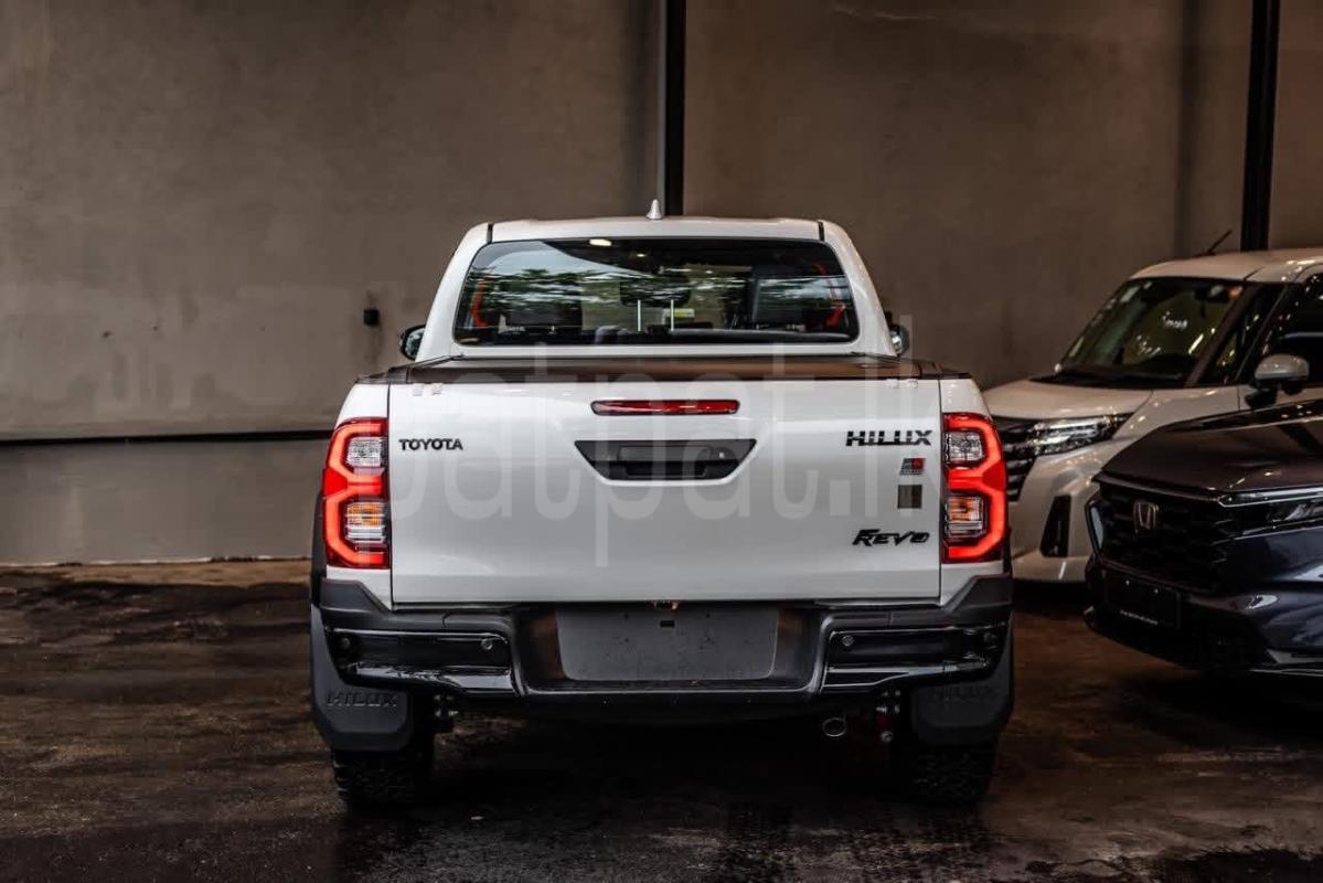 Advertisement image 3