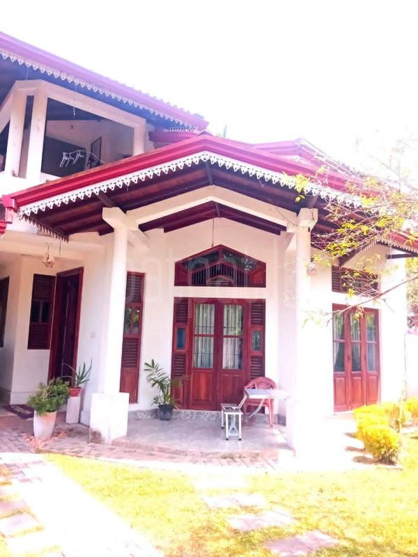 House for Sale in Miriswatta ads-image-1