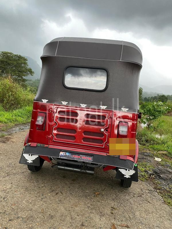 Advertisement image 6