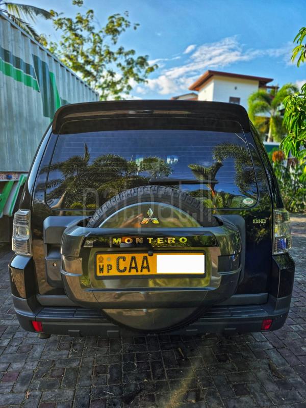 Mitsubishi Montero 2013 - பயன்படுத்தப்பட்டது SUV sale in Sri Lanka - patpat.lk