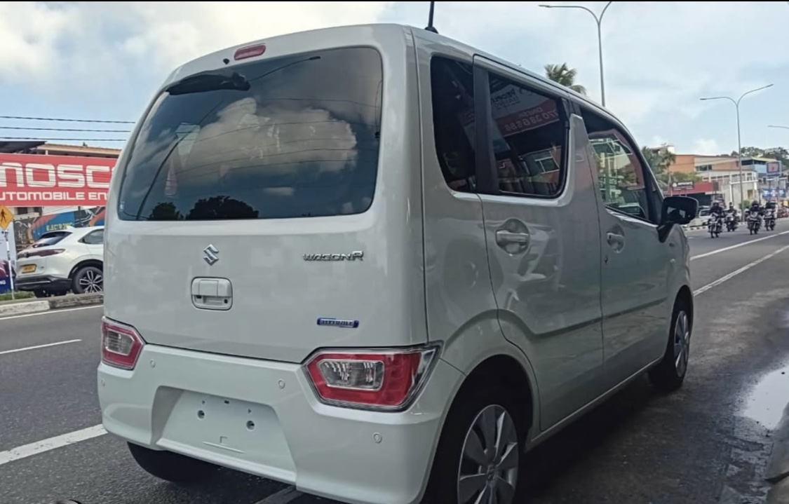 Suzuki Wagon R 2024 - சான்றளிக்கப்பட்டது கார் sale in Sri Lanka - patpat.lk
