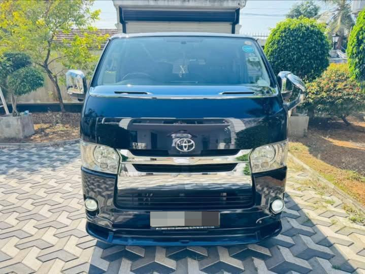 Toyota Hiace 2016 ads-image-1