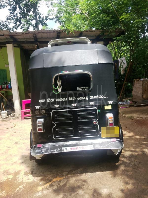 Bajaj 4 stroke 2009 - பயன்படுத்தப்பட்டது முச்சக்கர வண்டி sale in Sri Lanka - patpat.lk