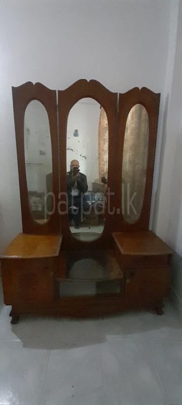 Thekka wooden dressing table