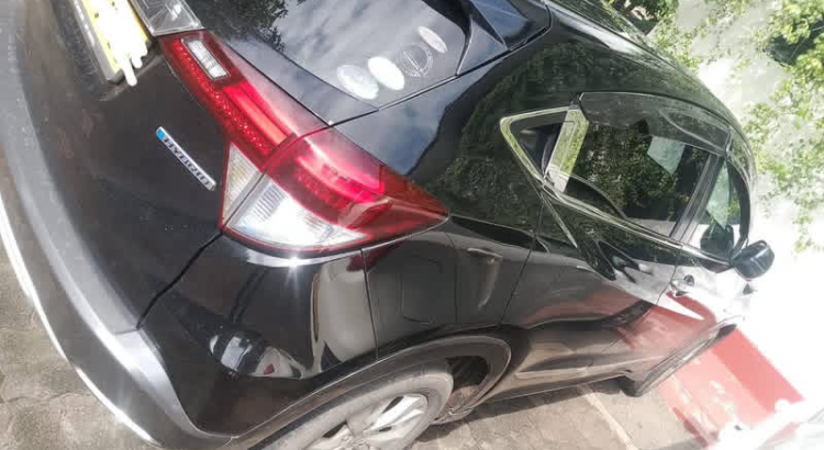 Honda Vezel 2014 - பயன்படுத்தப்பட்டது SUV sale in Sri Lanka - patpat.lk