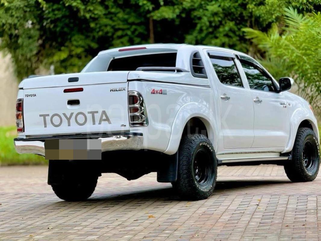 Toyota Hilux 2007 - Used Pick-up  sale in Sri Lanka - patpat.lk