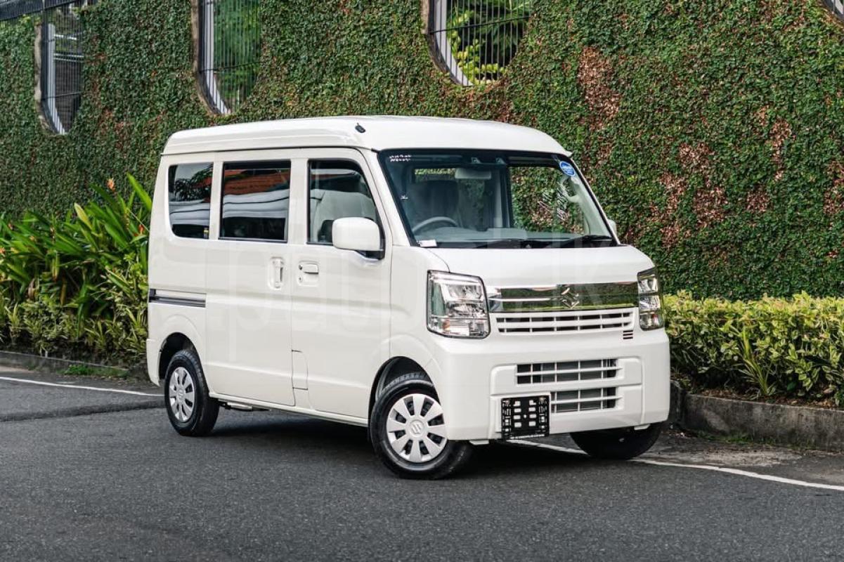 Advertisement image 1