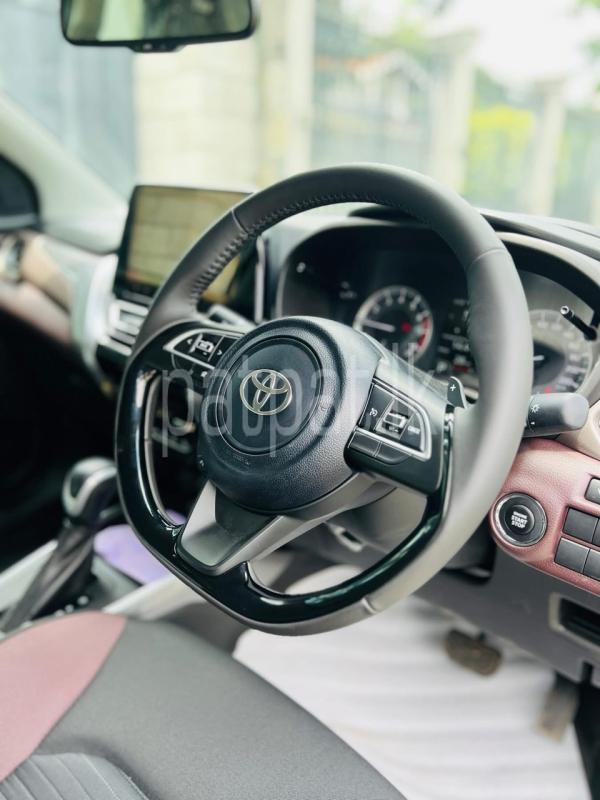 Advertisement image 6